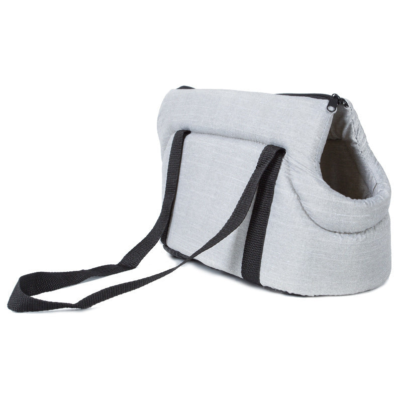 Breathable Pet Travel Bag – Cozy Rides for Small Pets
